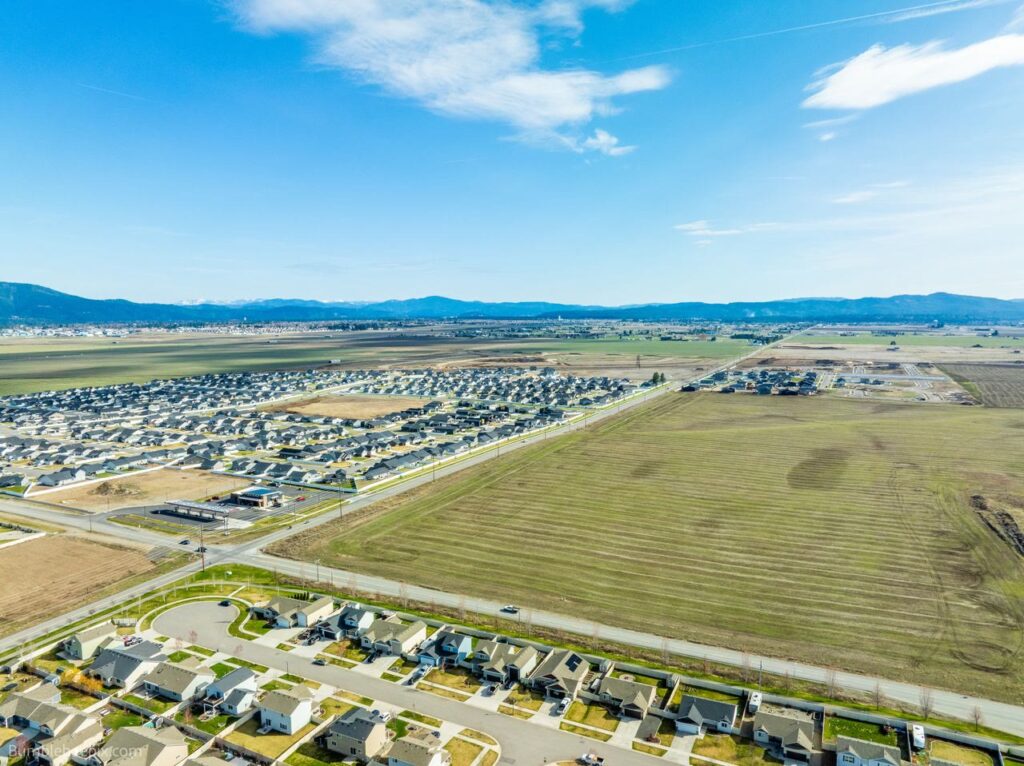 Major Corner Development Parcel in Rathdrum